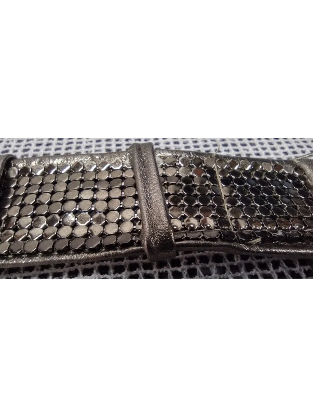 1970s Metal Mesh Olive Metallic Leather Belt Cinch Waist Small 25 / 27